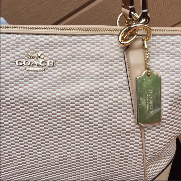 FINAL SALE❗Coach Legacy Jacquard Ava Tote - Picture 4 of 8